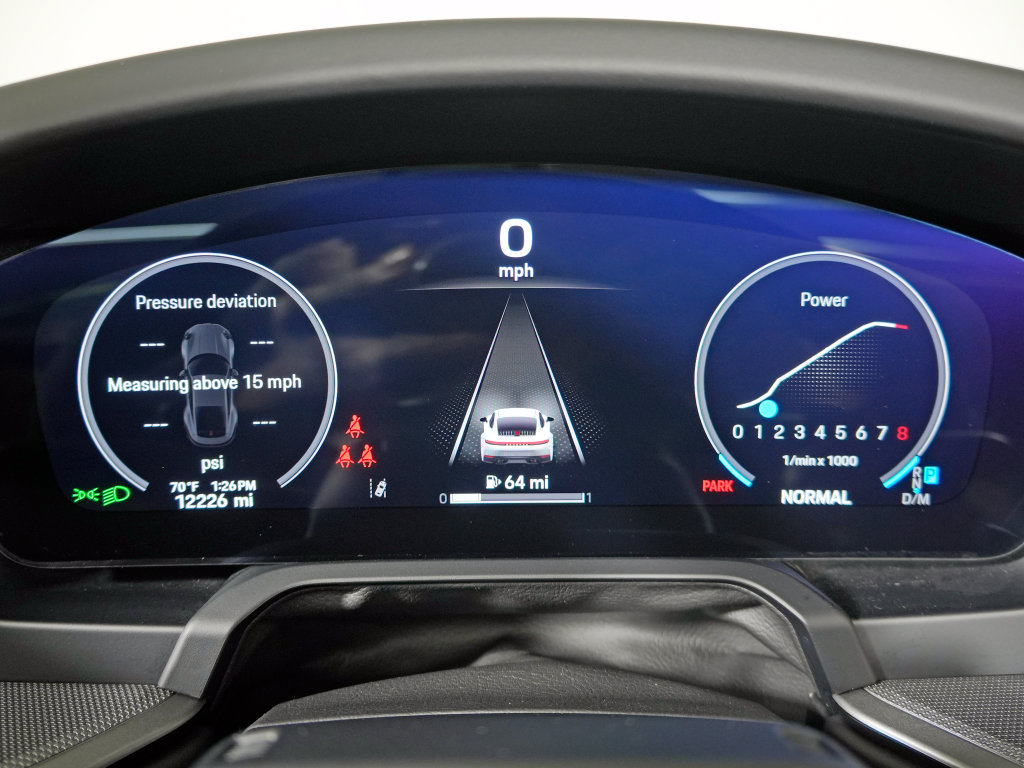Certified 2025 Porsche 911 Carrera w/ Premium Package RWD image 30