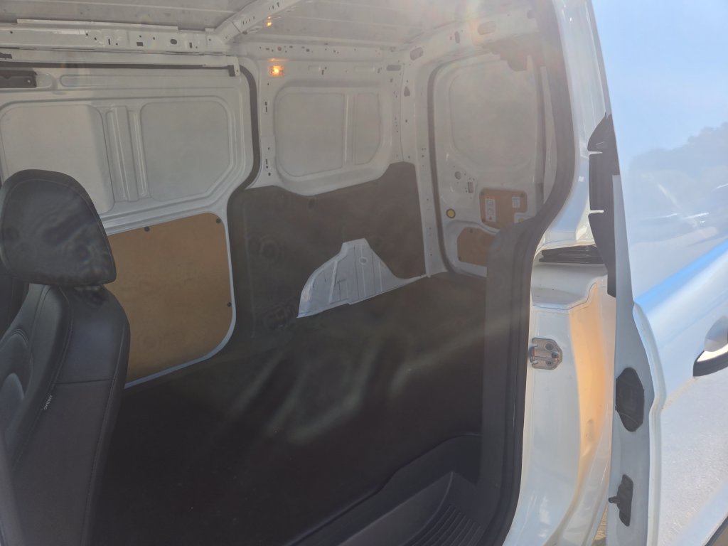Used 2022 Ford Transit Connect XL FWD image 8