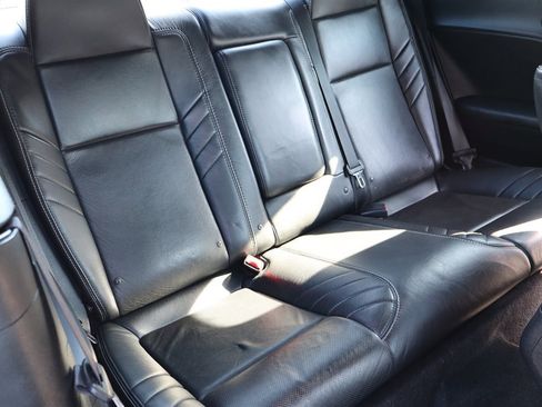 Used 2016 Dodge Challenger SRT Hellcat image 22