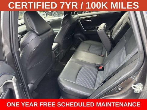 Used 2022 Toyota RAV4 XSE AWD/4WD image 17