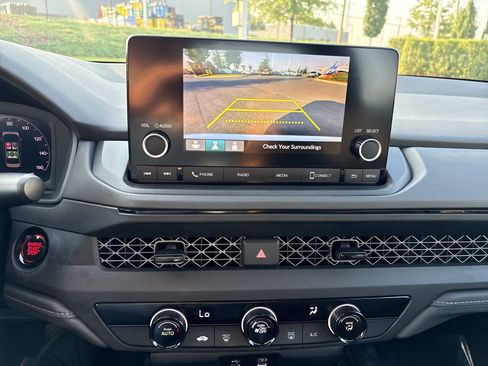 Used 2023 Honda Accord LX image 29