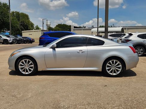 Used 2011 INFINITI G37 Journey w/ Premium Pkg RWD image 7