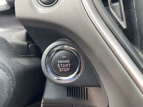 Used 2024 Subaru Crosstrek 2.0i Premium image 14