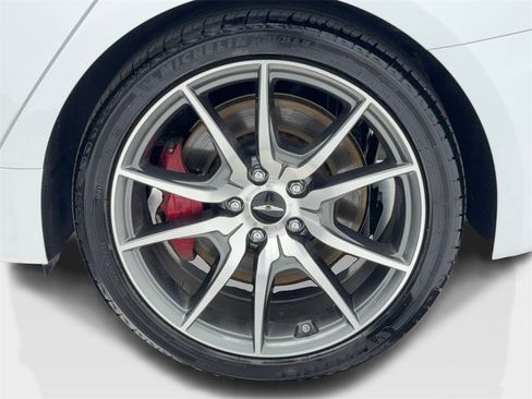 Used 2025 Genesis G70 2.5T image 56