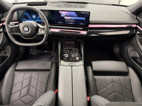 Certified 2026 BMW 530i RWD image 14