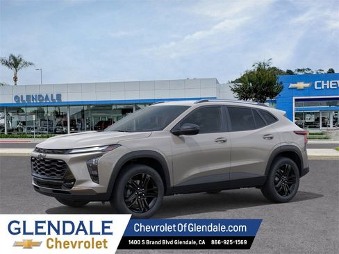 New 2026 Chevrolet Trax ACTIV image 2