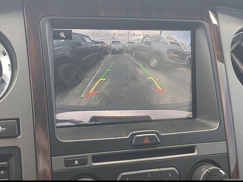 Used 2015 Ford Expedition EL Platinum image 18