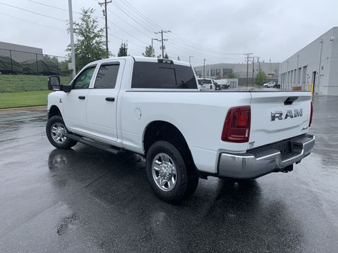Used 2025 RAM 3500 Tradesman AWD/4WD image 8