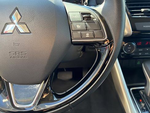 Used 2025 Mitsubishi Eclipse Cross SE image 23