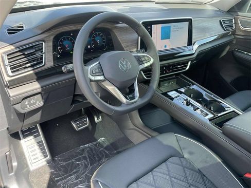 Used 2025 Volkswagen Atlas SEL Premium R-Line AWD/4WD image 20