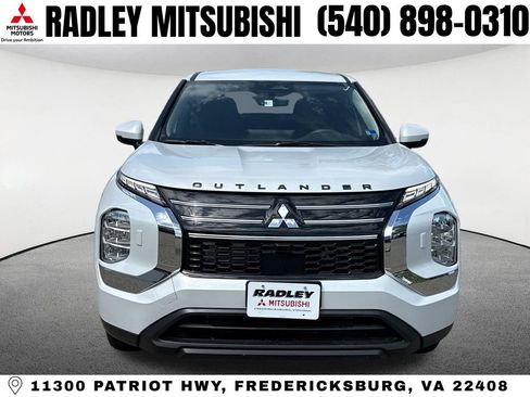 New 2026 Mitsubishi Outlander ES image 22