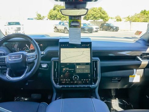 New 2026 GMC Yukon XL Elevation w/ Elevation Premium Package AWD/4WD image 14