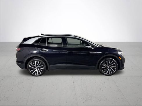 Certified 2023 Volkswagen ID.4 Pro S Plus AWD/4WD image 5