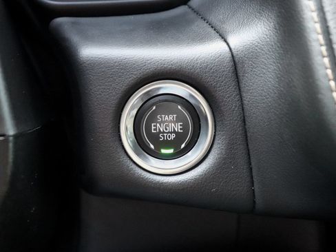 Used 2021 GMC Yukon XL AT4 w/ AT4 Premium Plus Package AWD/4WD image 37