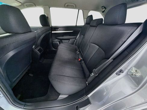 Used 2011 Subaru Outback 2.5i Premium w/ All-Weather Pkg AWD/4WD image 22