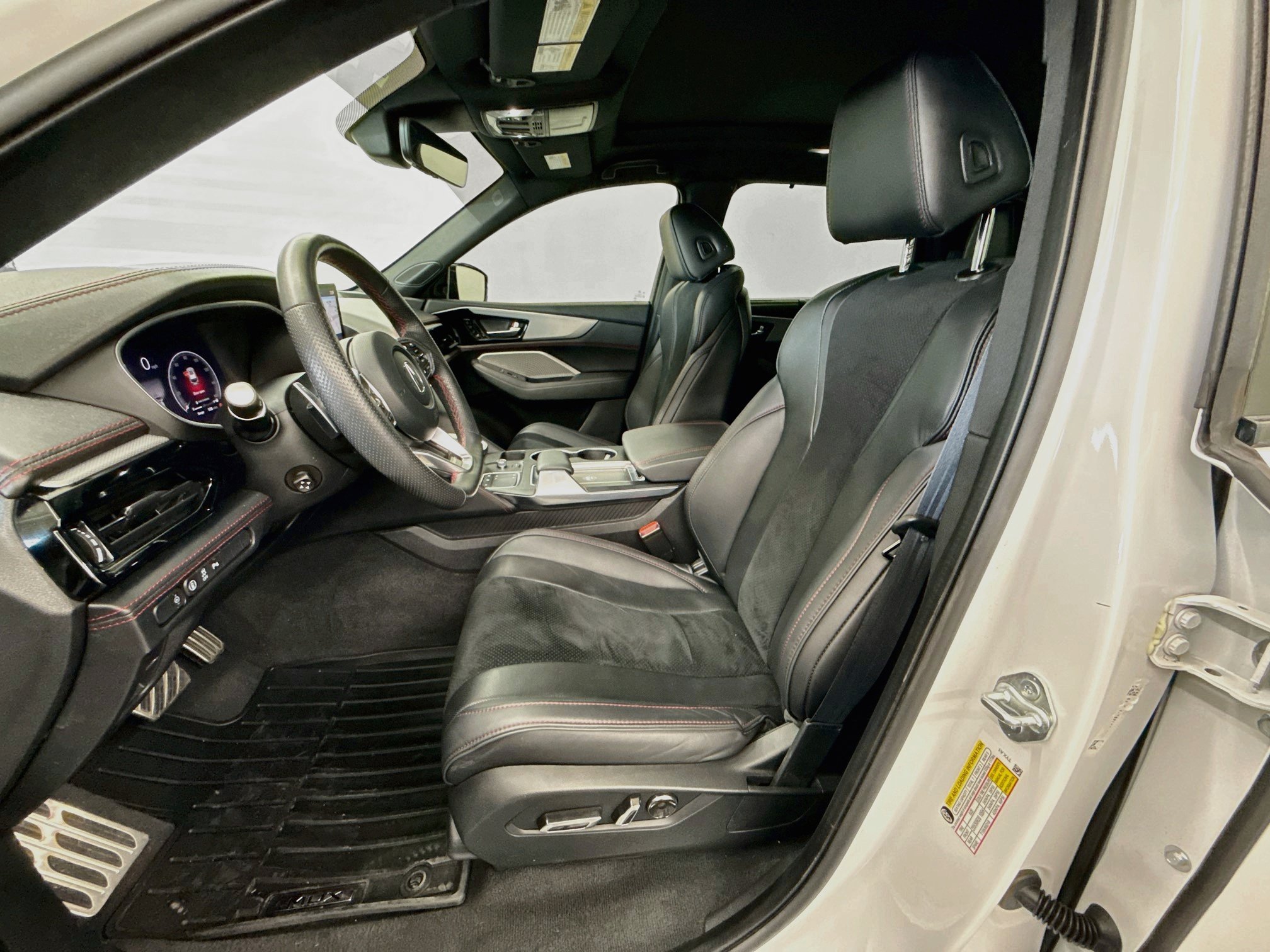 Used 2023 Acura MDX A-Spec AWD/4WD image 13