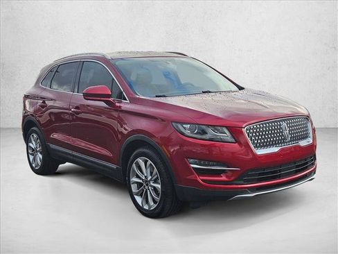 Used 2019 Lincoln MKC Select w/ Select Plus Package image 3