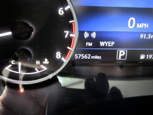 Used 2020 Nissan Murano S w/ Technology Package image 11