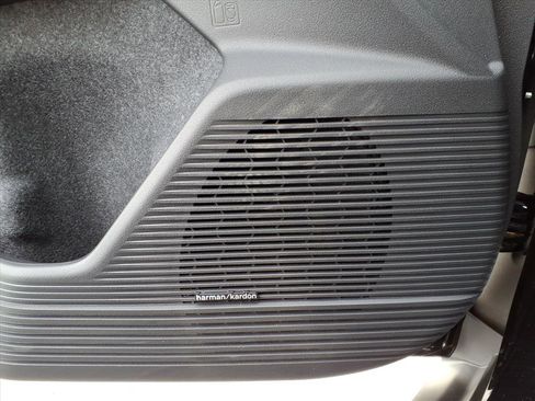 New 2026 Subaru Outback Limited XT image 19