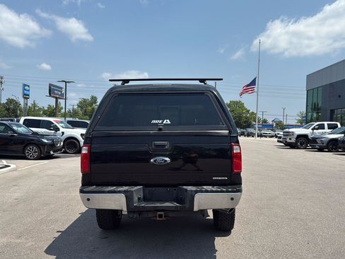 Used 2016 Ford F250 Lariat w/ Chrome Package AWD/4WD image 4