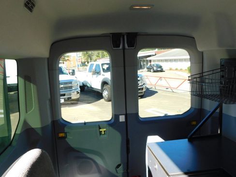 Used 2018 Ford Transit 150 XLT image 35