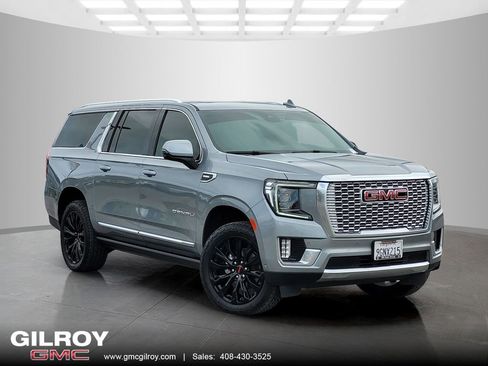 Used 2023 GMC Yukon XL Denali w/ Denali Reserve Package AWD/4WD image 1