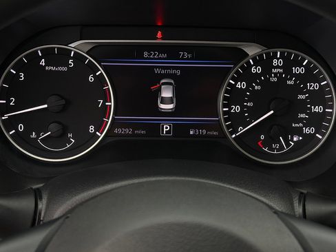 Used 2024 Nissan Sentra SV FWD image 12
