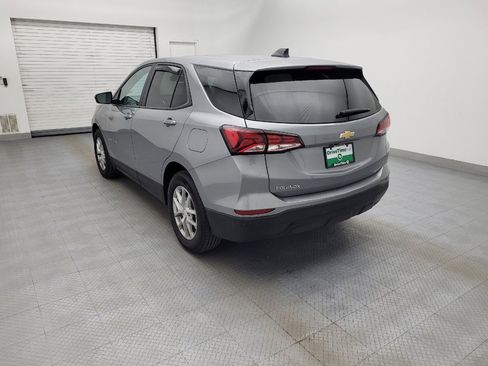 Used 2023 Chevrolet Equinox LS w/ LS Convenience Package image 5