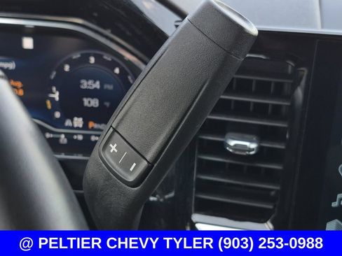 Used 2023 Chevrolet Silverado 1500 LT AWD/4WD image 22