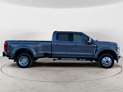 Used 2025 Ford F450 Lariat w/ FX4 Off-Road Package image 6