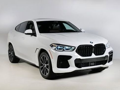 Used 2023 BMW X6 M50i w/ Executive Package image 11