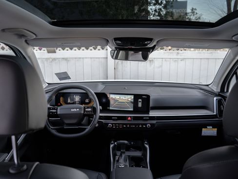 New 2026 Kia Sorento S image 27