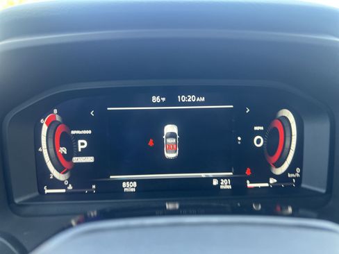 Certified 2025 Nissan Rogue Platinum FWD image 13