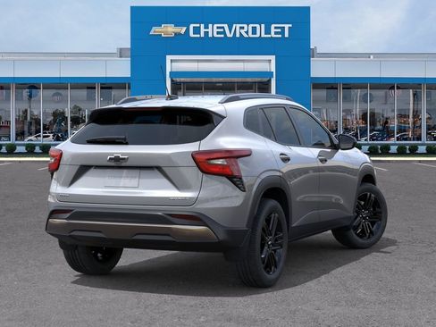 New 2026 Chevrolet Trax ACTIV w/ Driver Confidence Package FWD image 4