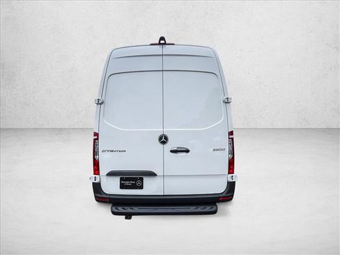 Used 2026 Mercedes-Benz Sprinter 2500 image 6