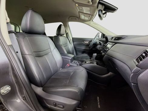 Used 2020 Nissan Rogue SL AWD/4WD image 29