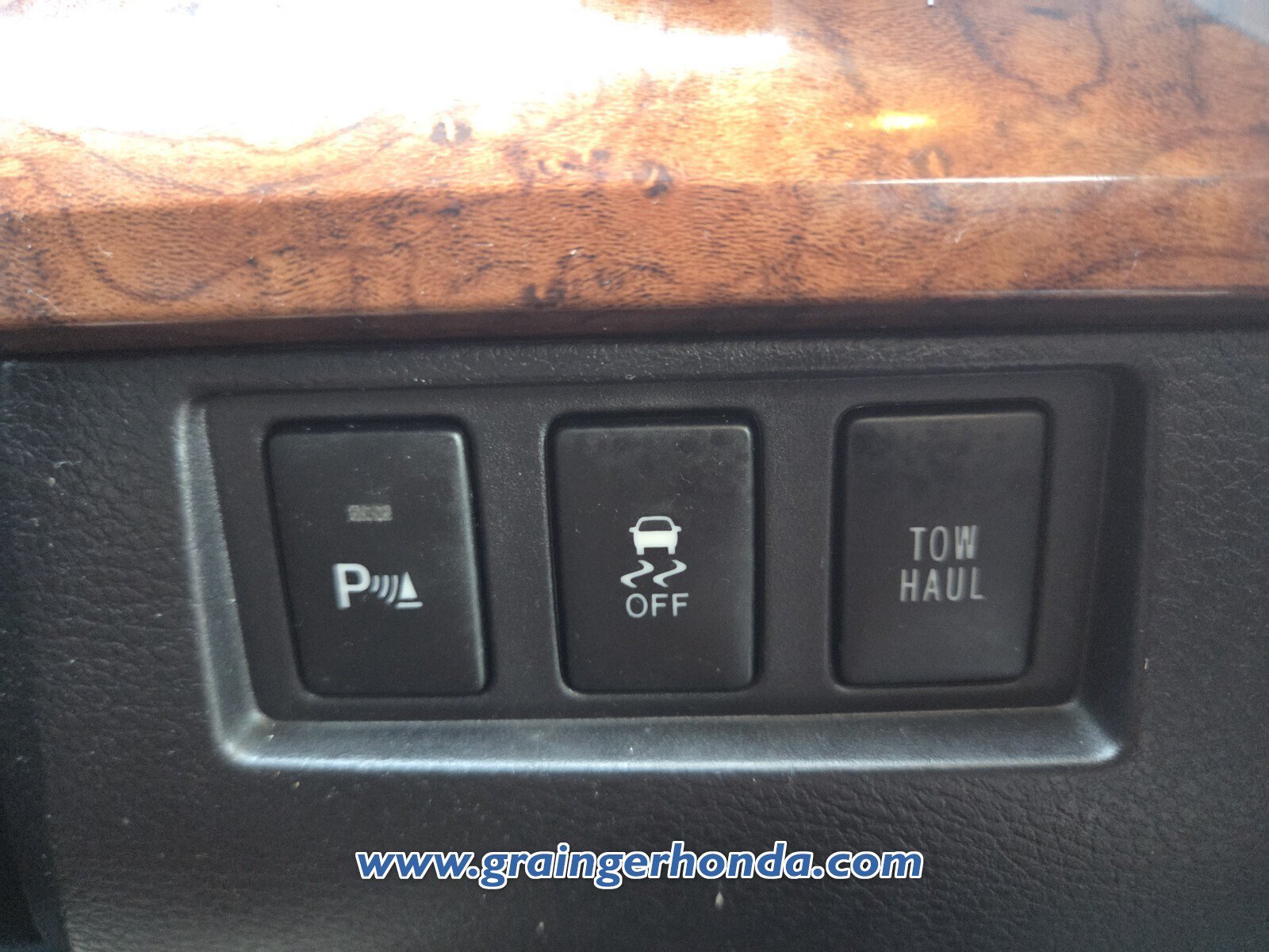 Used 2015 Toyota Tundra 1794 Edition AWD/4WD image 19