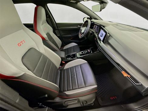 Used 2024 Volkswagen GTI Autobahn FWD image 21