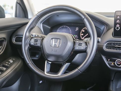 Used 2026 Honda HR-V EX-L image 18