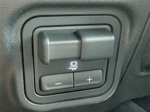 New 2026 GMC Hummer EV SUV image 26