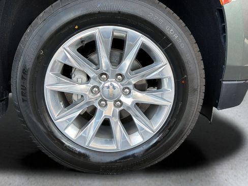 Used 2024 Chevrolet Tahoe Premier AWD/4WD image 28