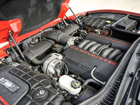 Used 2002 Chevrolet Corvette Convertible w/ Preferred Equipment Group2 RWD image 27