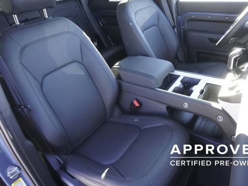 Used 2025 Land Rover Defender 110 S image 24