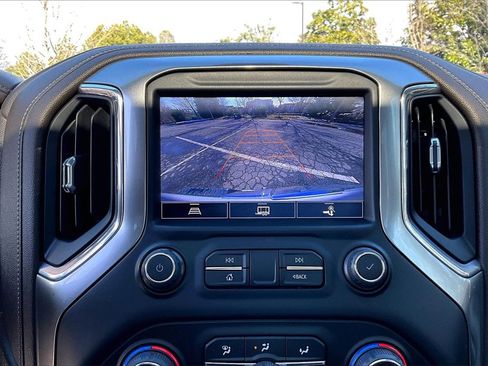 Used 2021 Chevrolet Silverado 1500 LTZ image 13