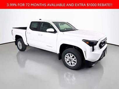 New 2025 Toyota Tacoma SR5