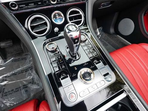 Used 2024 Bentley Continental GT V8 image 71
