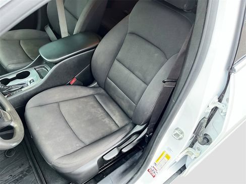 Used 2024 Chevrolet Malibu LS w/ LPO, Floor Liner Package image 21