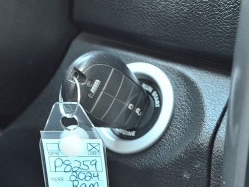 Used 2024 RAM 1500 Classic SLT image 26