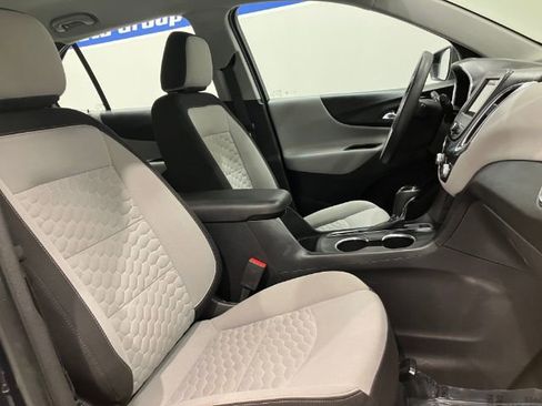 Used 2020 Chevrolet Equinox LS image 42