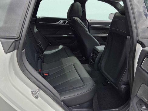 New 2026 BMW i4 eDrive40 RWD image 17